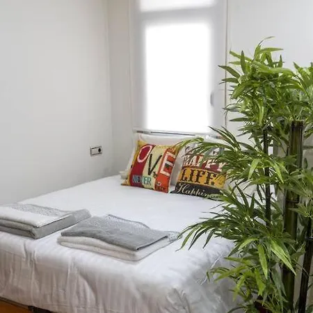 Precioso Estudio -céntrico-garaje- Moderno Vigo