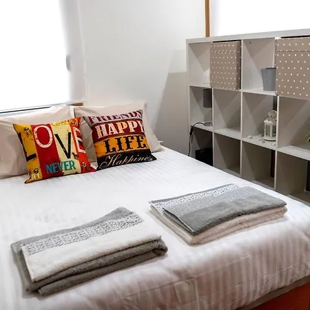 Apartament Precioso Estudio -centrico-garaje- Moderno-netflix Vigo