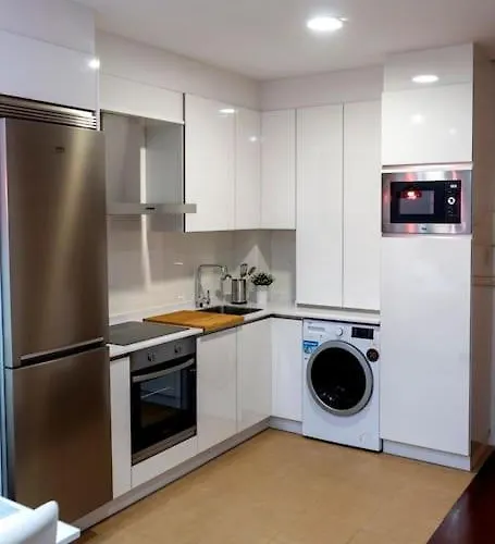 Precioso Estudio -centrico-garaje- Moderno *