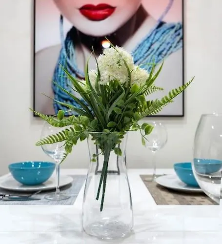 Apartman Precioso Estudio -centrico-garaje- Moderno